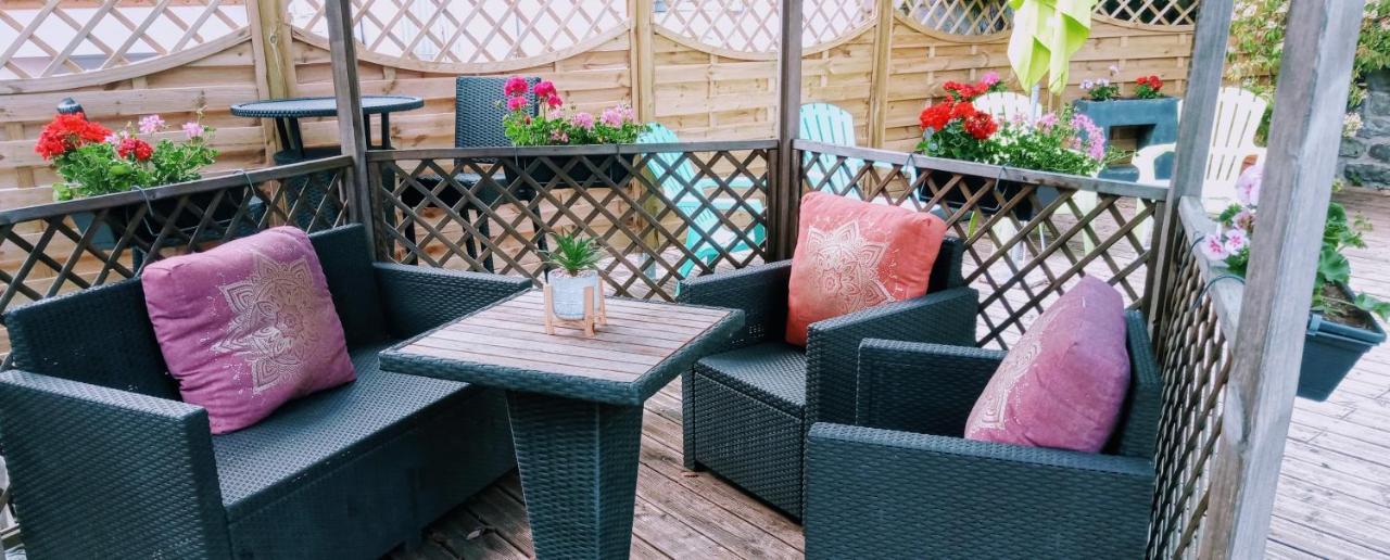 Hotel Restaurant Herard بوربون ليه بان المظهر الخارجي الصورة