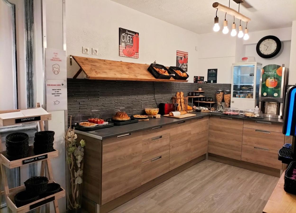 Hotel Restaurant Herard بوربون ليه بان المظهر الخارجي الصورة